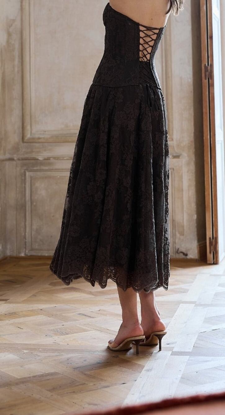 V. Chapman Chocolate Carolena Skirt ONLY Chantilly Lace Sz 4 NWT